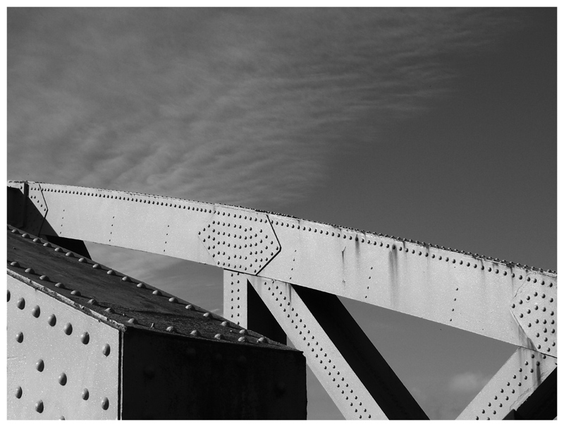 Railbridge - Paul Modern