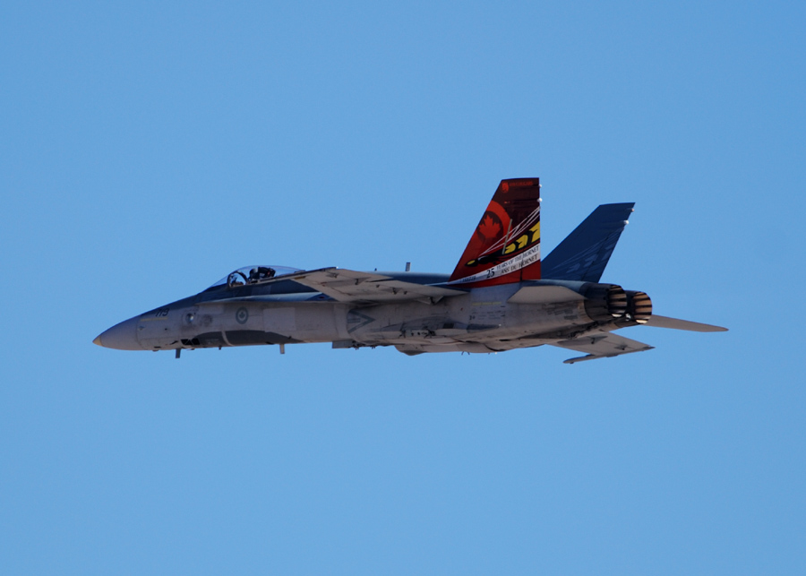 CF-18