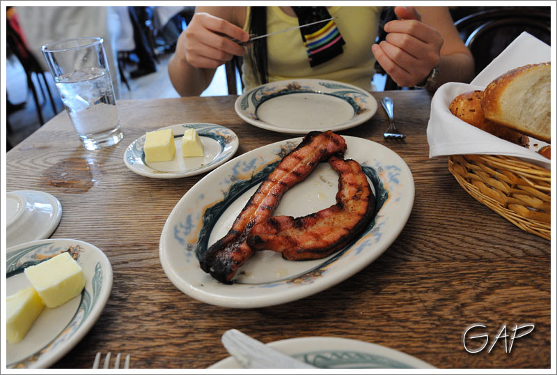 Sizzling bacon strips