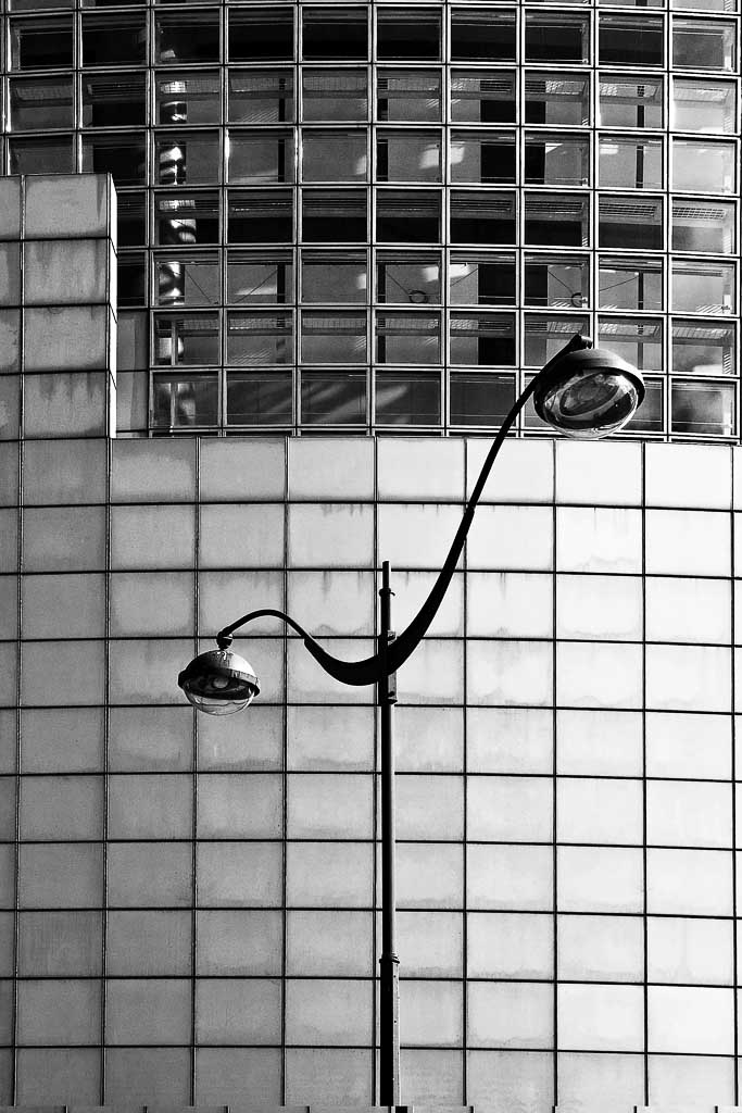 Bastille Opera Hose and street light