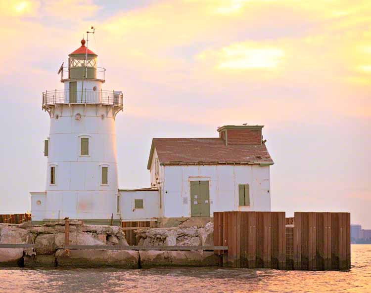 Lake Erie Litehouse