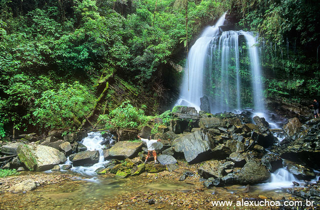 cachoeira dos 7 reis, Iporanga, Parque Estadual Turstico Alto do Ribeira, PETAR, So Paulo.jpg