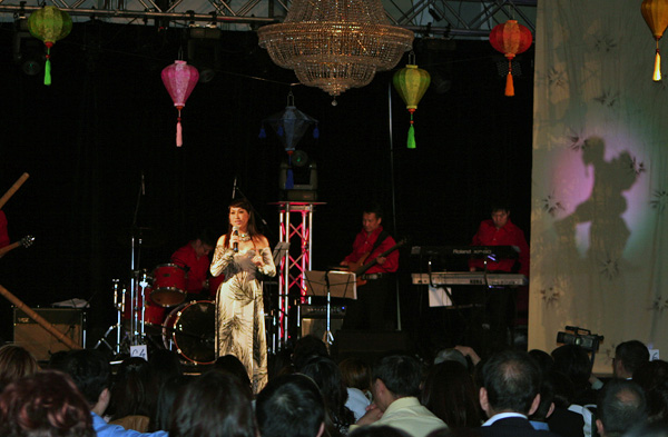 Y Lan002.jpg