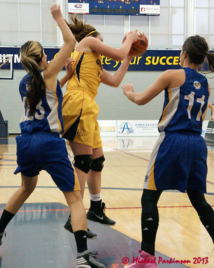 Queens vs Ryerson 05544 copy.jpg