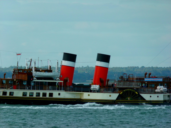 CALEDONIAN STEAM PACKET - P.S. WAVERLEY (The Last Sea Going Paddle Steamer) @ Egypt Point, Isle of Wight (Passing)