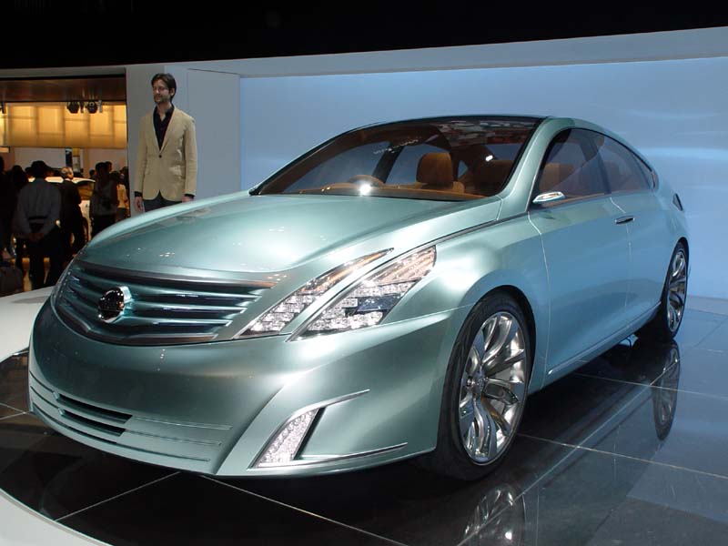 Nissan Intima