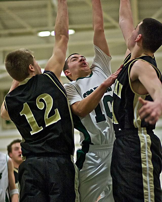 PA boys hoops vs Souhegan