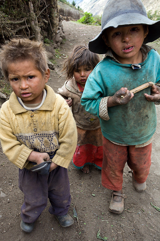 Kids from Huaripampa Valley