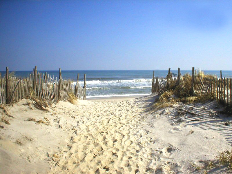 entrance to island state beach park