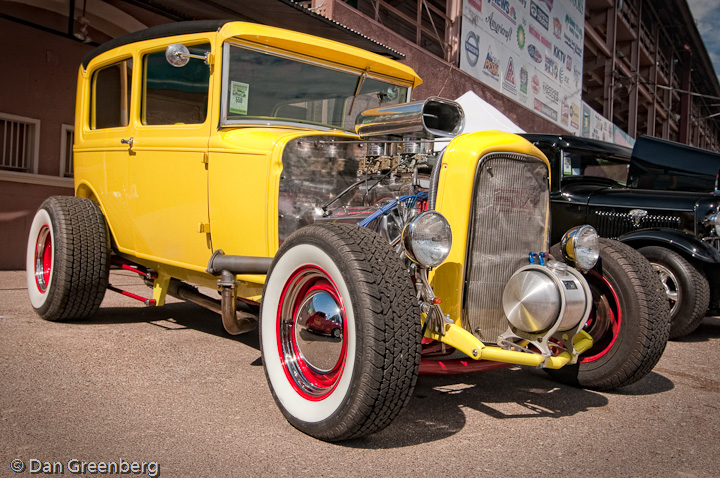 1930 Ford w/ 32 Grill