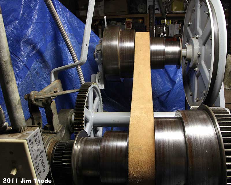 Five belt speeds + back gear