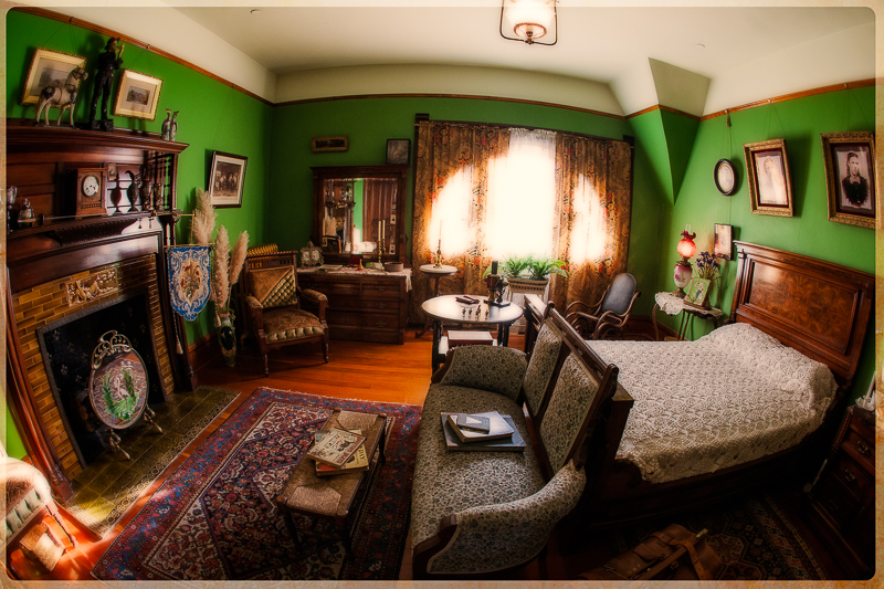 Bedroom, Craigdarroch Castle