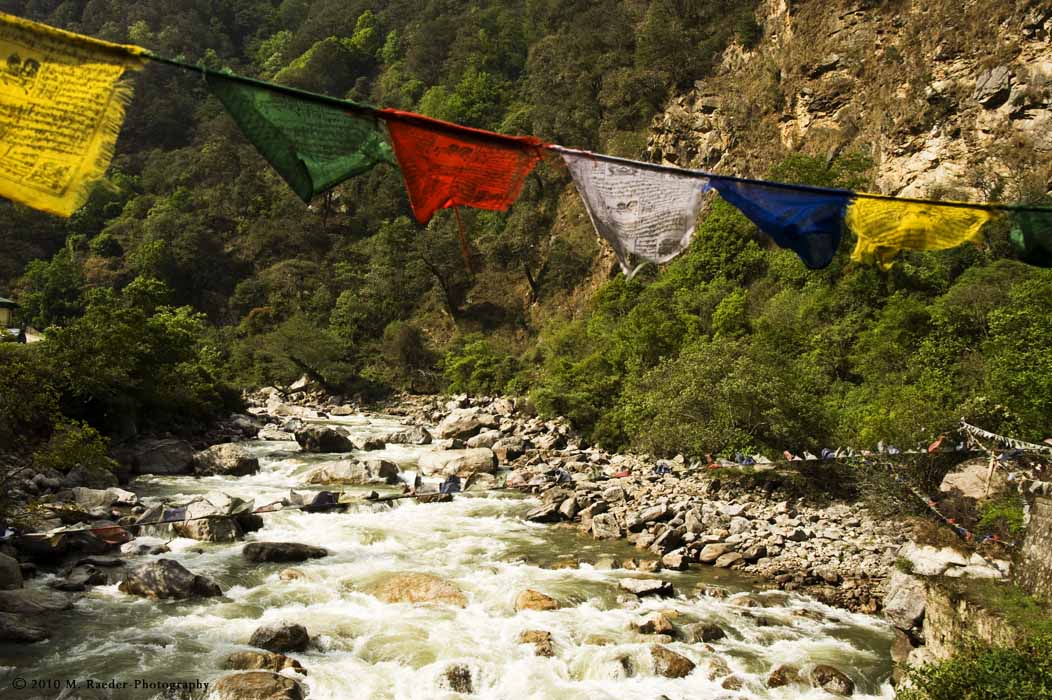 Along the road to Trongsa