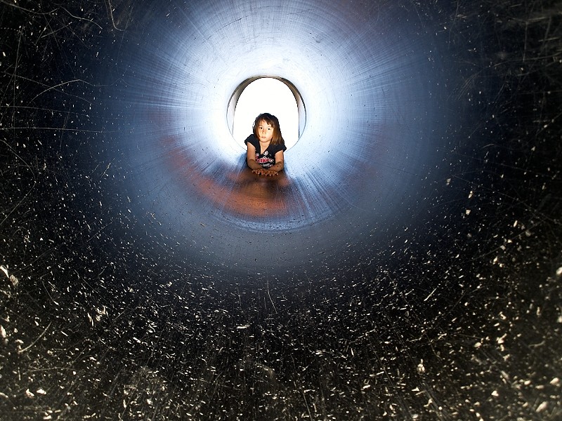 2009-04-28 Nicole in a slide