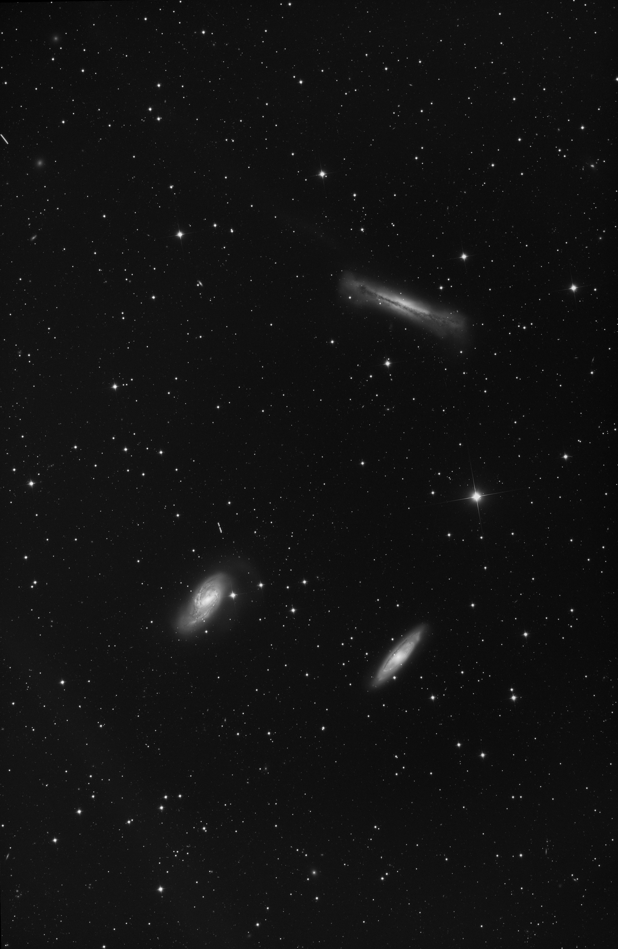 Trio du Lion, M65-66 et Ngc 3628