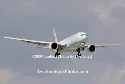 2009 - the first B777-300 to ever land at Miami:  Air Canada B777-333/ER C-FIUR airline aviation stock photo #3112