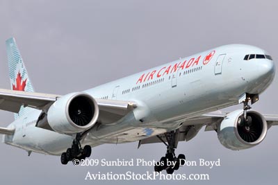 2009 - the first B777-300 to ever land at Miami:  Air Canada B777-333/ER C-FIUR airline aviation stock photo #3116