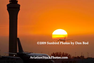 2009 - American Airlines B777-223(ER) approach to MIA at sunset aviation stock photo #3285