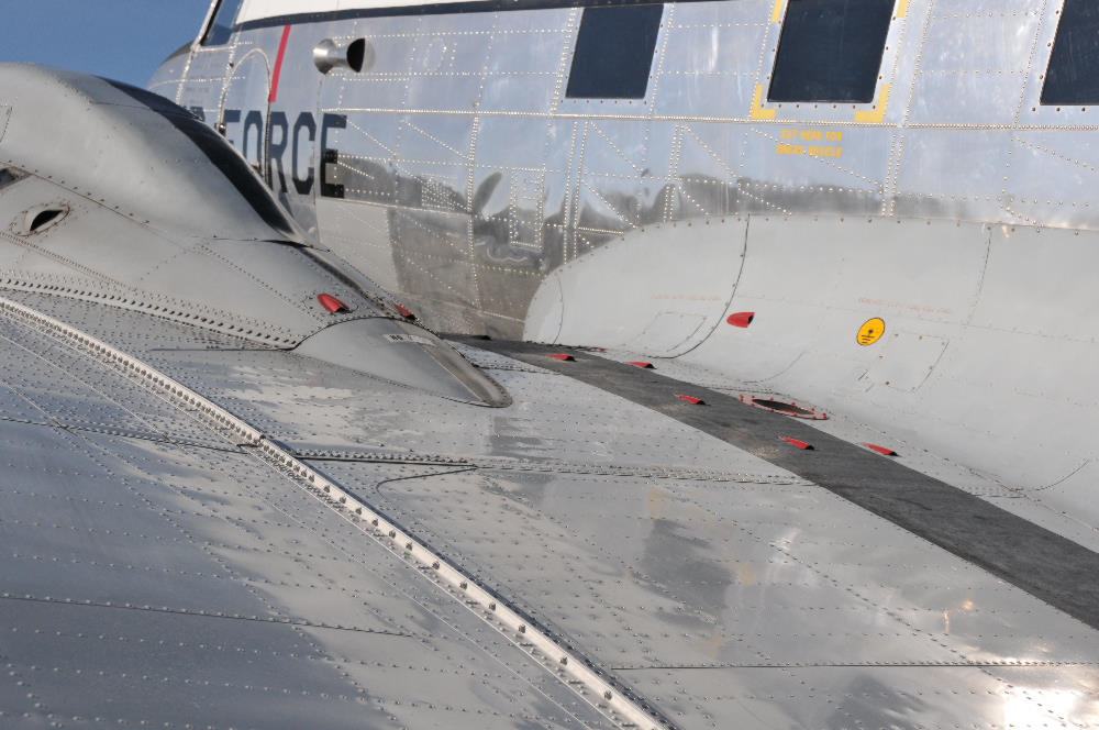 Rivit detail in a DC3