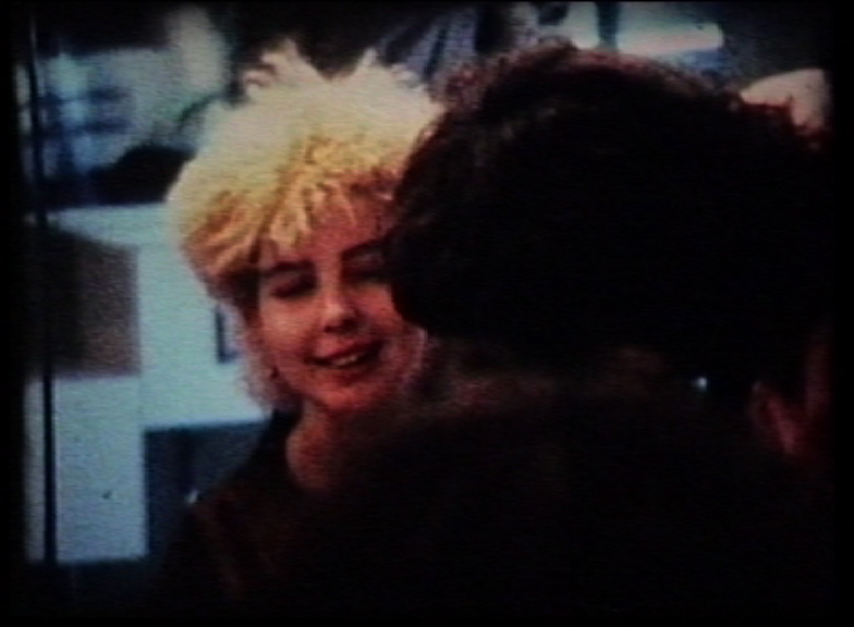 77 Shelley doing the make-up .