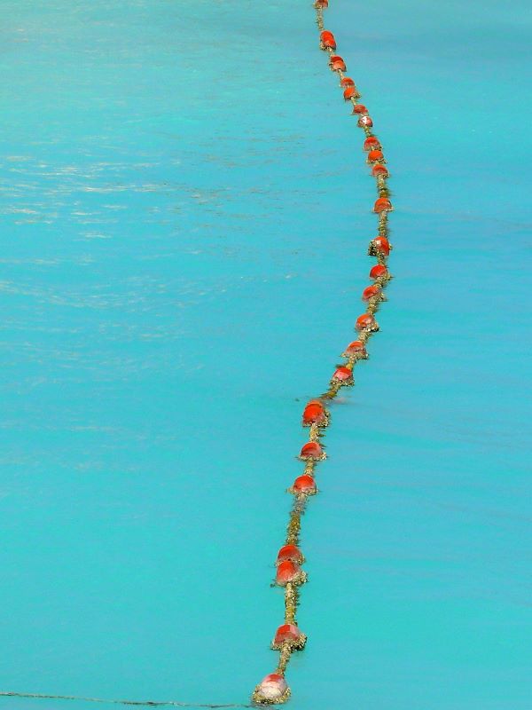 Floating contrast