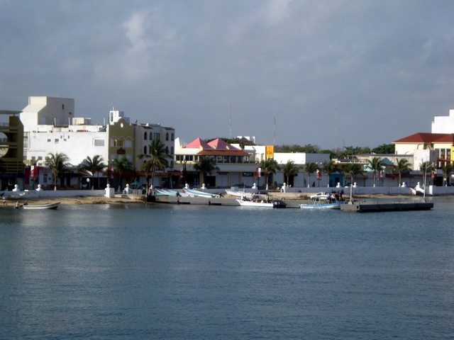 This is the dock that the dive boat leaves from each morning