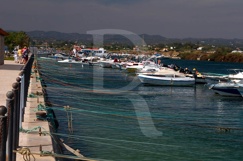 Passeio Ribeirinho e Atracadouro