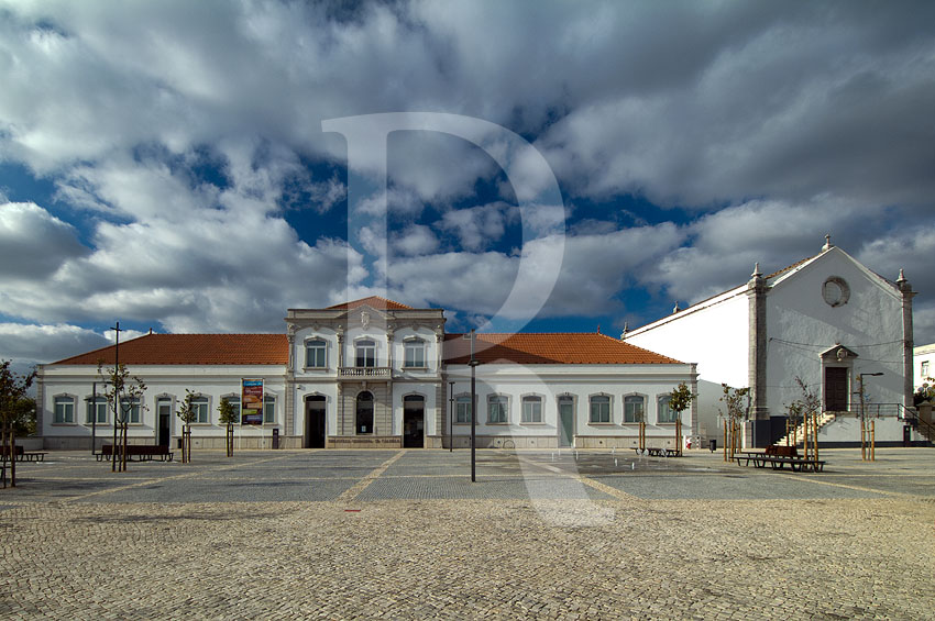 A Biblioteca Municipal no Lg. de So Joo Baptista