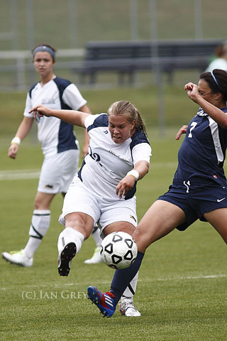 _IGP6292WSoc_9-4-12_pbase.jpg