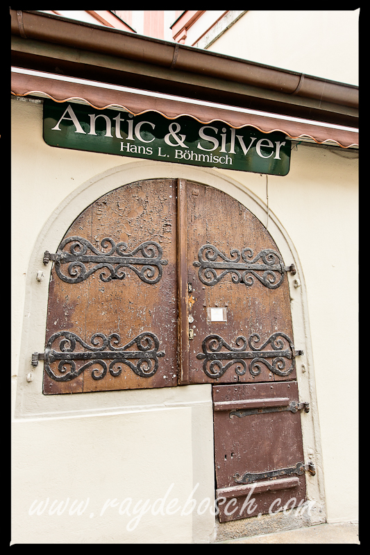 Antic and Silver