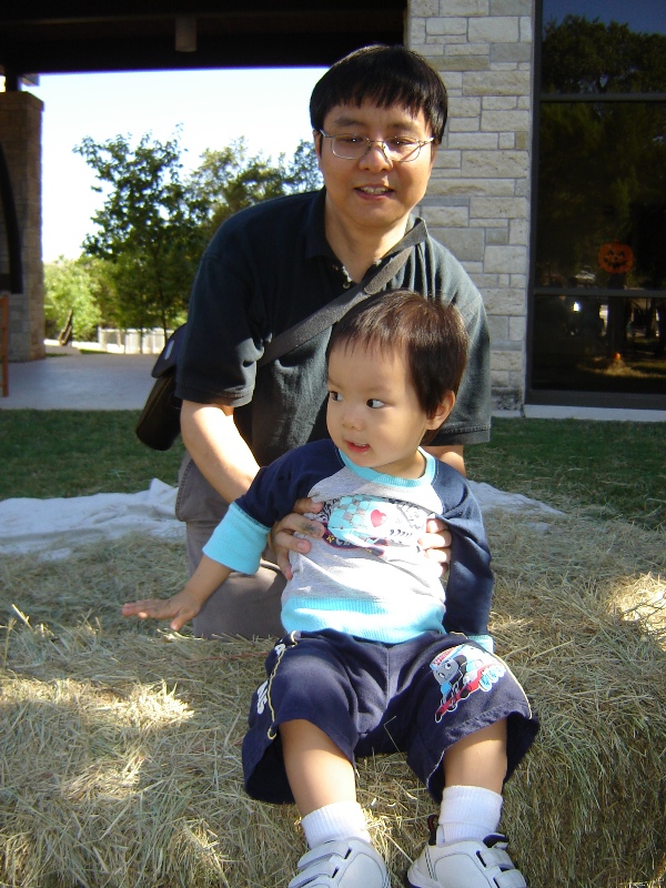 Preschool 辦的秋季園遊會