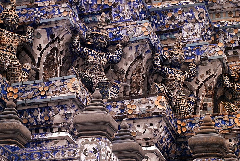 Wat Arun detail.