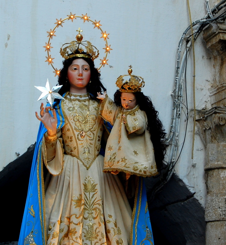 Ostuni - Religious procession Madonna del Carmine  16-Jul