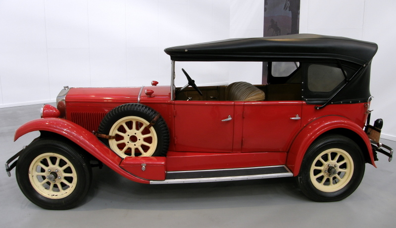 Vintage Cars - Automobile Museum in Turin