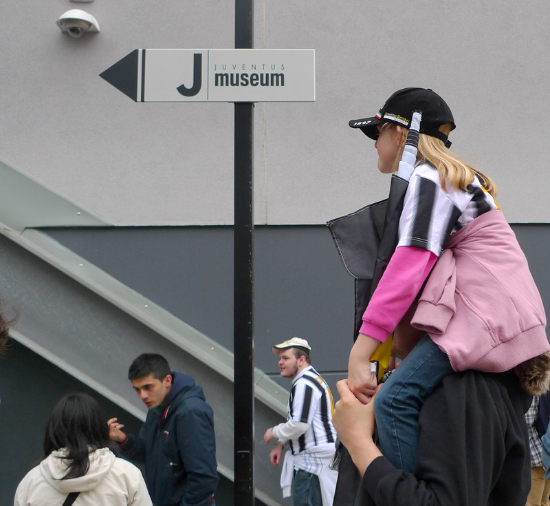 Crazy for Juventus - Italian Champion 2012 - The party supporters