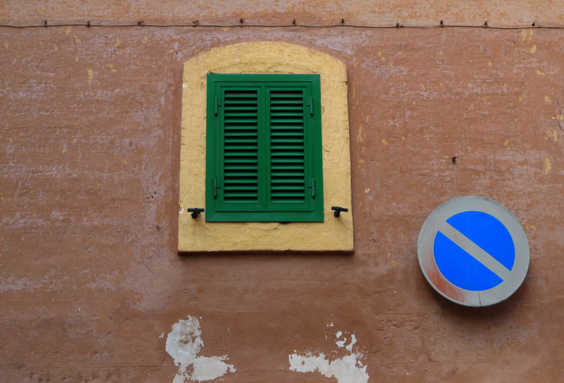 Doors and Windows of the South Italy