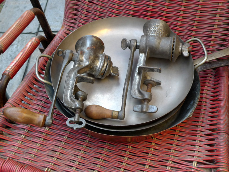 ﻿﻿Old  meat grinder machines