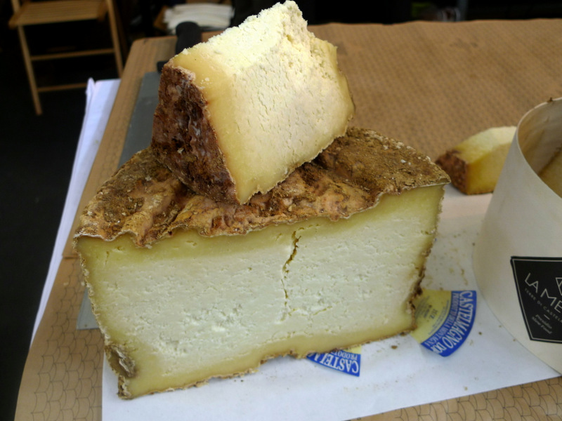 Slow Food - Piedmont - Castelmagno Cheese