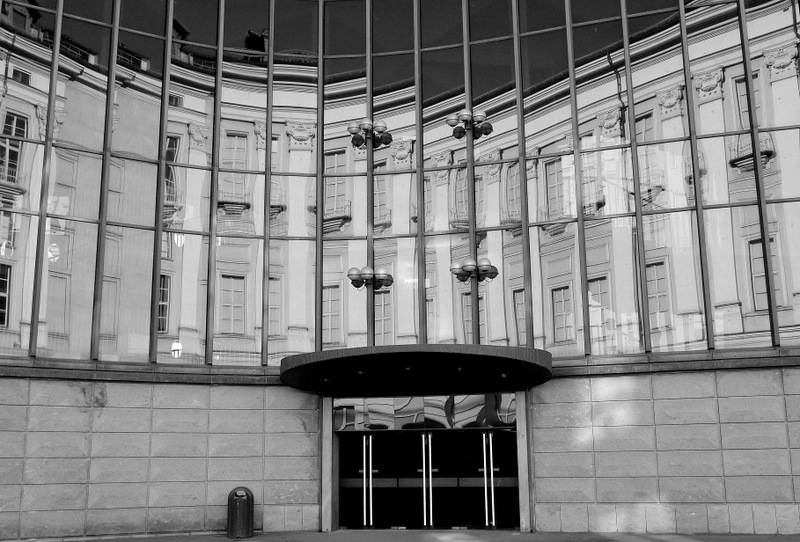 Lights Lines and Shadows in Turin