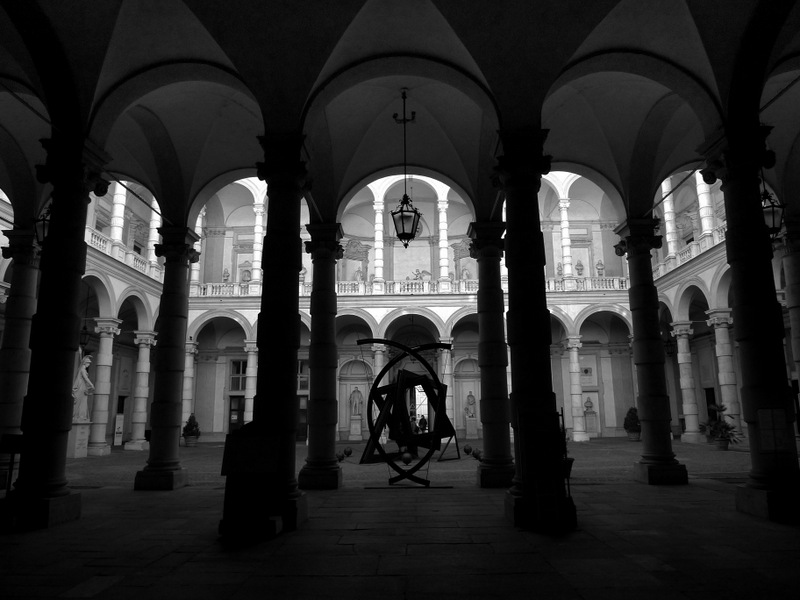 Lights Lines and Shadows in Turin