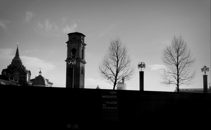 Lights Lines and Shadows in Turin