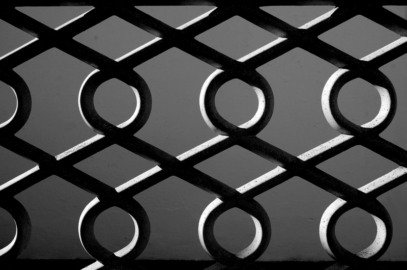 Lines b&w