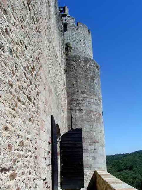 Chteau de Najac : muraille mridionale