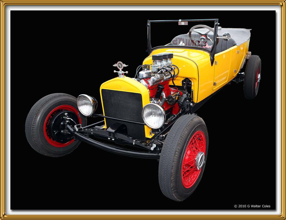 Ford 1926 Custom Convertible Rod DD F.jpg