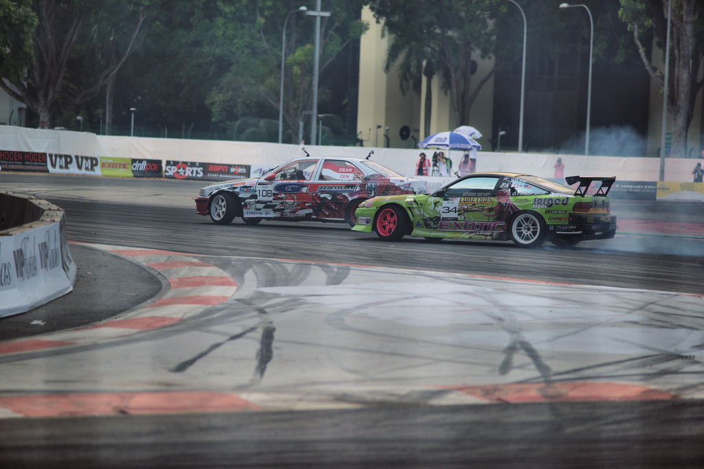 BMW E36, 1992 Nissan 180SX