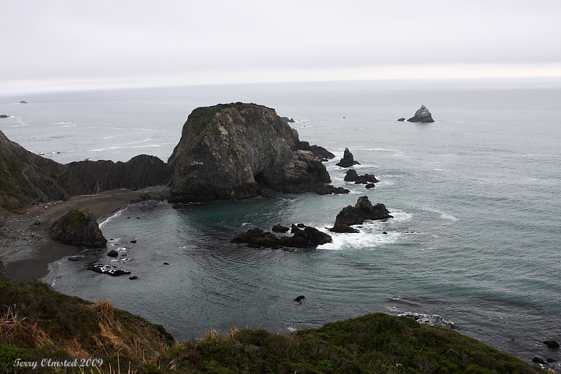 4-8-09 cove at base of Kings Ridge_4242.JPG