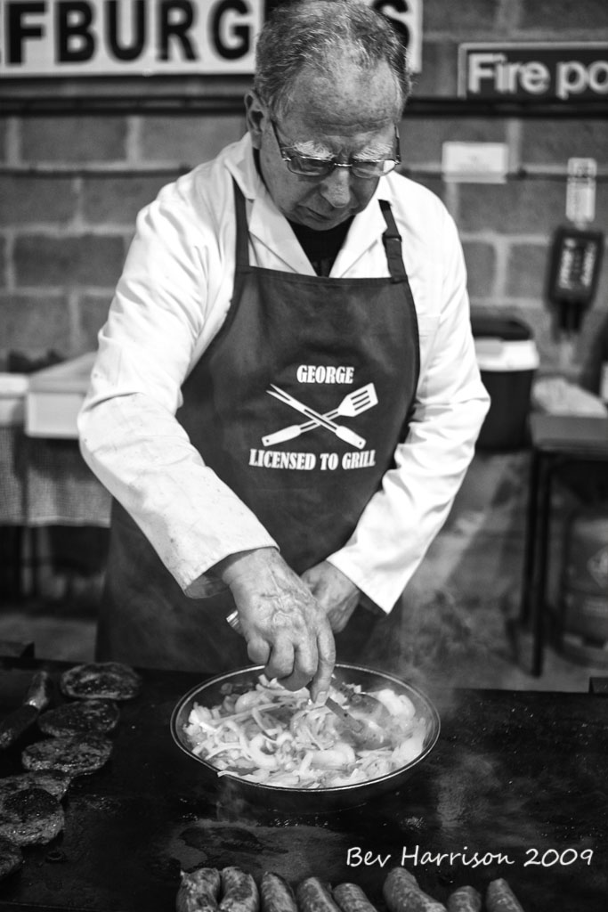 george....licensed to grill....hahaha!!
