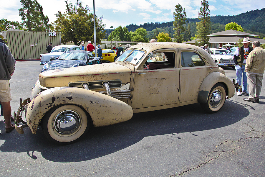 1937 Cord