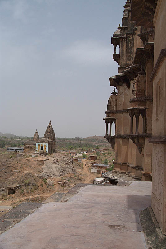 On top of Chaturbhuj Temple 04