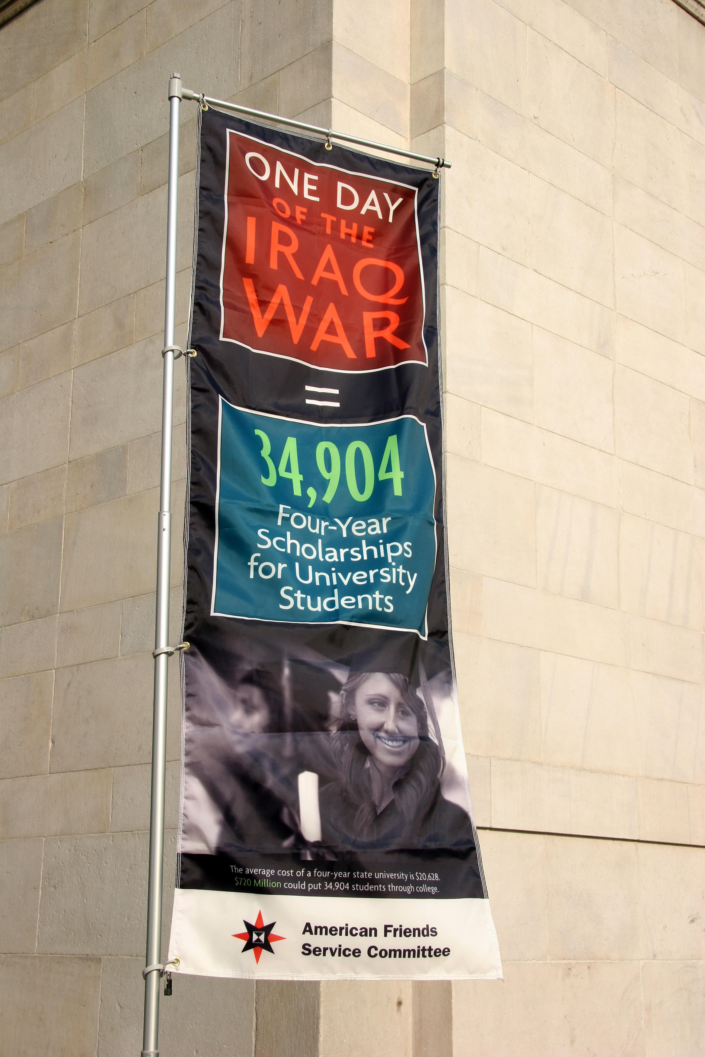 Anti Iraqi War Demonstration at the Arch